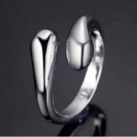 925 Sterling Silver Waterdrop Jewelry Set Bracelet Necklace Earrings and Ring - Picture 11 of 16